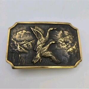 Vtg 1978 BTS Solid Brass Belt Buckle Flying Ducks & Mountain Scene USA Embossed
